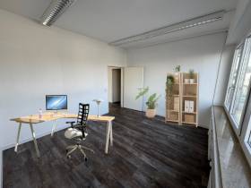 Büro Coworking Einzelbüro in Bürogemeinschaft